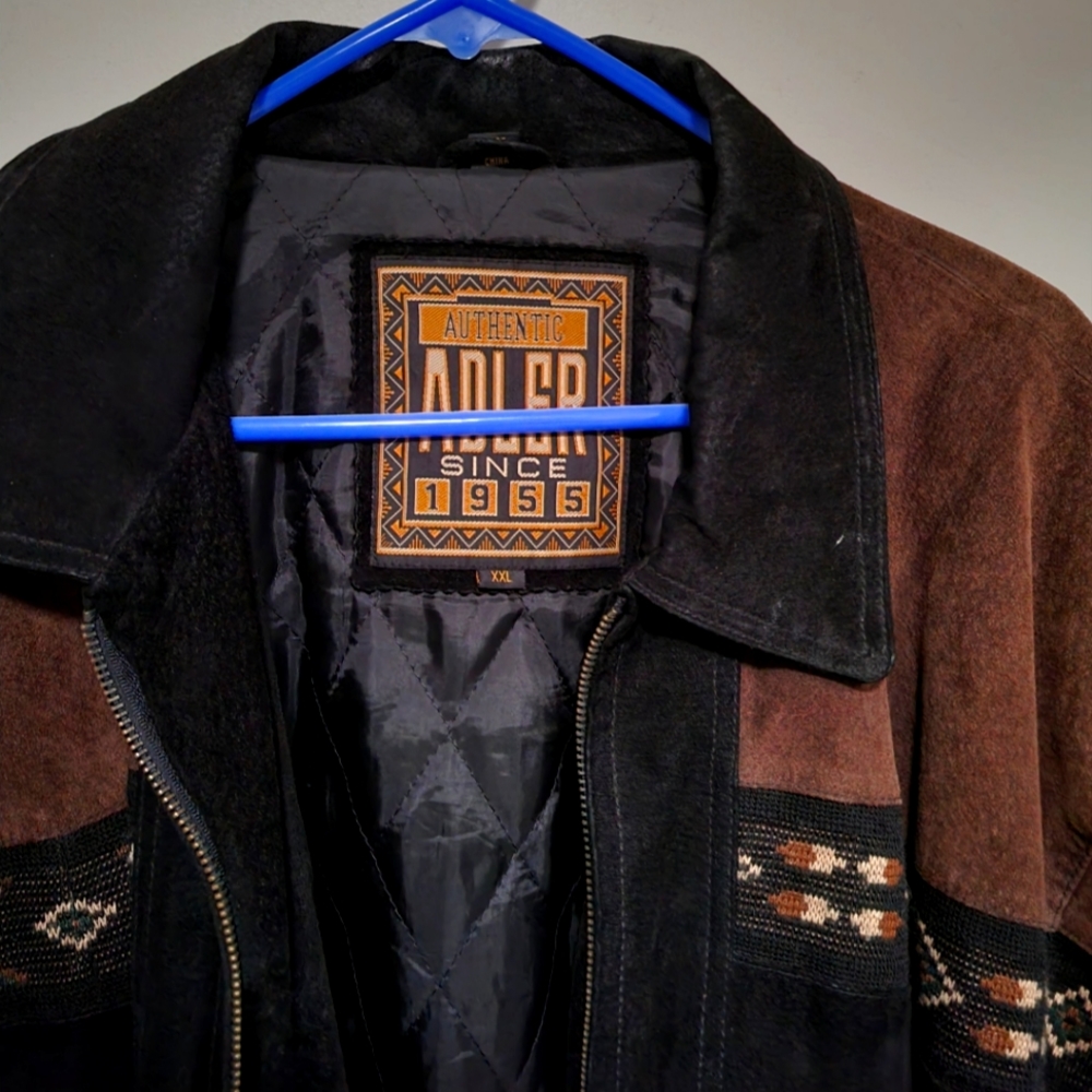Authentic Alder bomber jacket from Montana